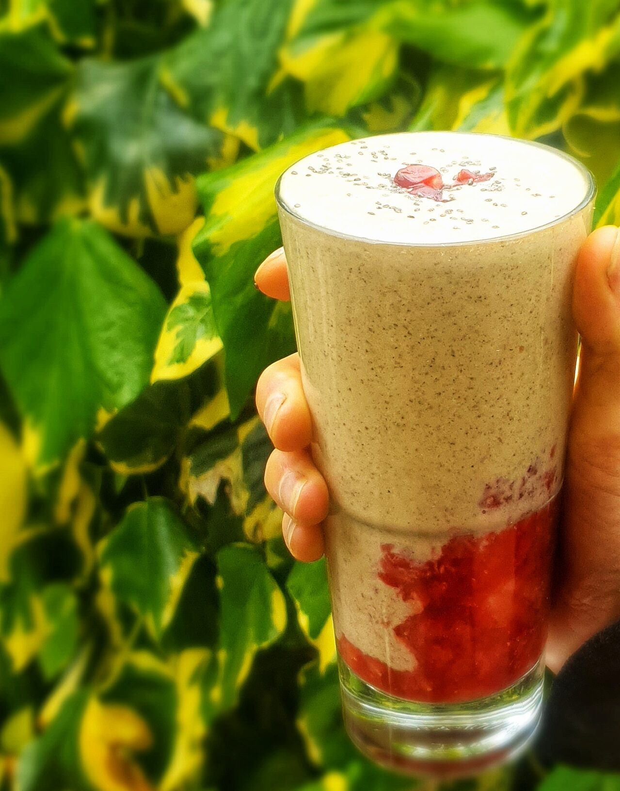 Berry & Cashew protein smoothie