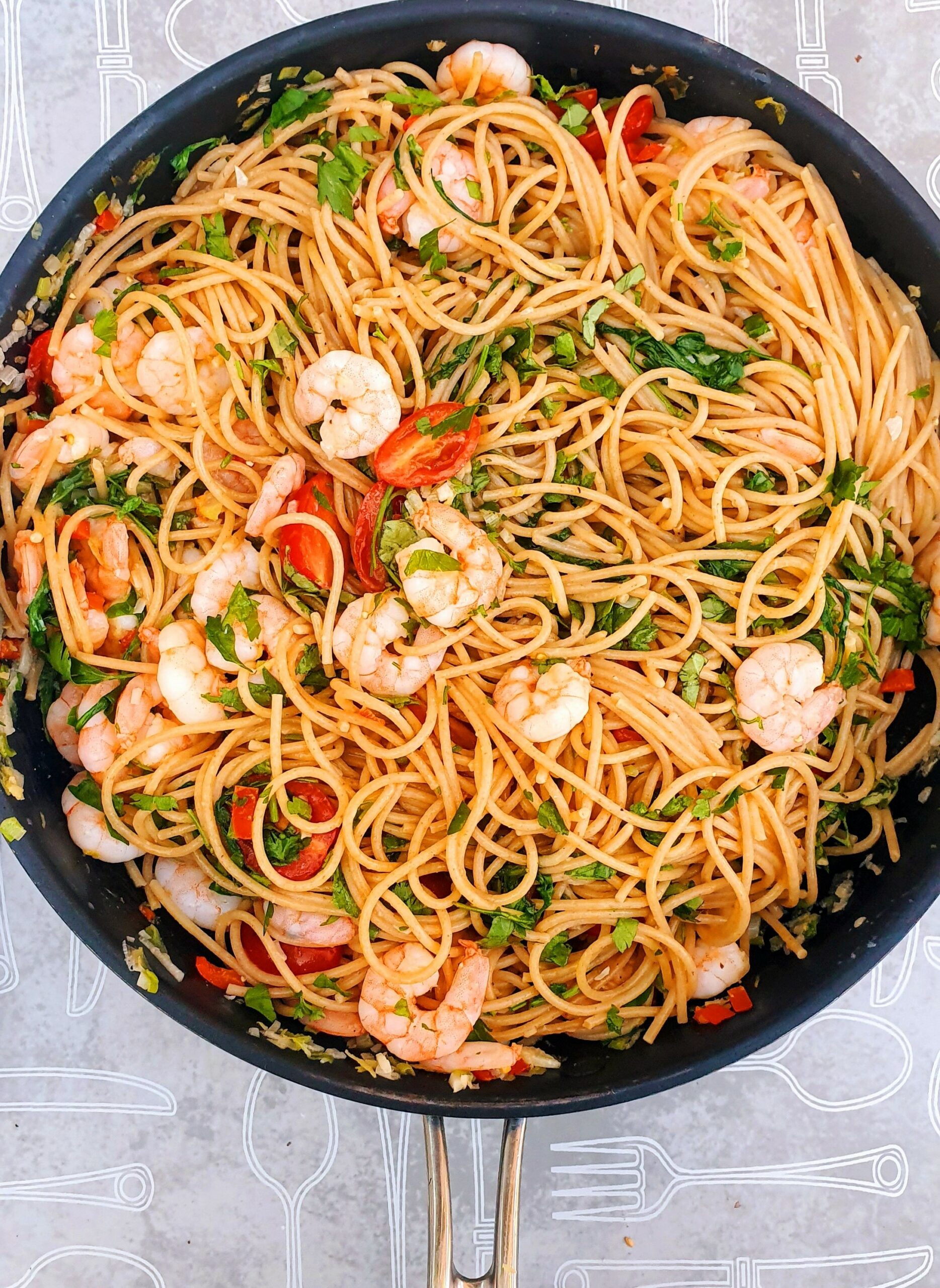 Simple Prawn, Chilli & Garlic Linguine with Lime